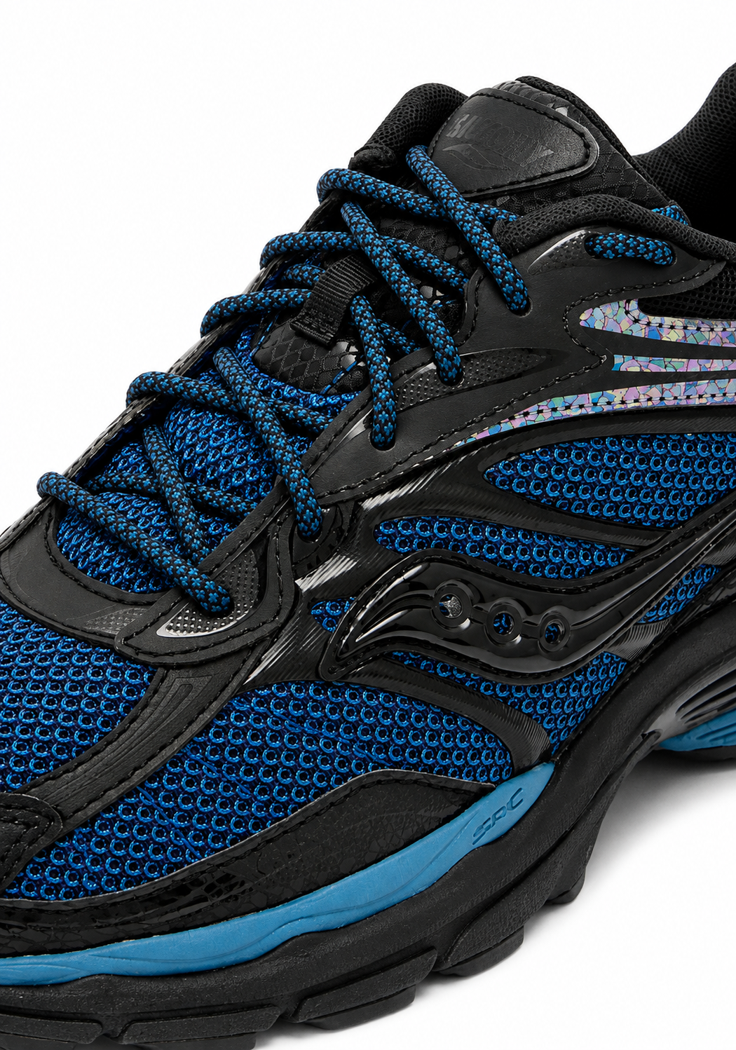 Saucony Omni 9- Blue Glowaconstrictor